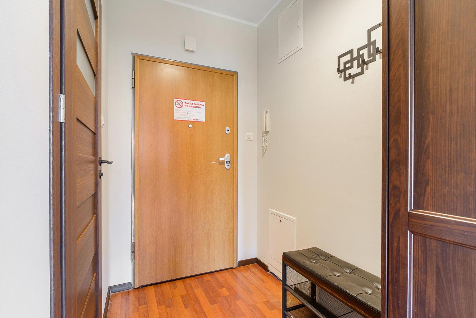 Gdanski Business Center Apartments Варшава Екстер'єр фото